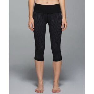Lululemon In The Flow Crop II-Heathered Deep Coal 6